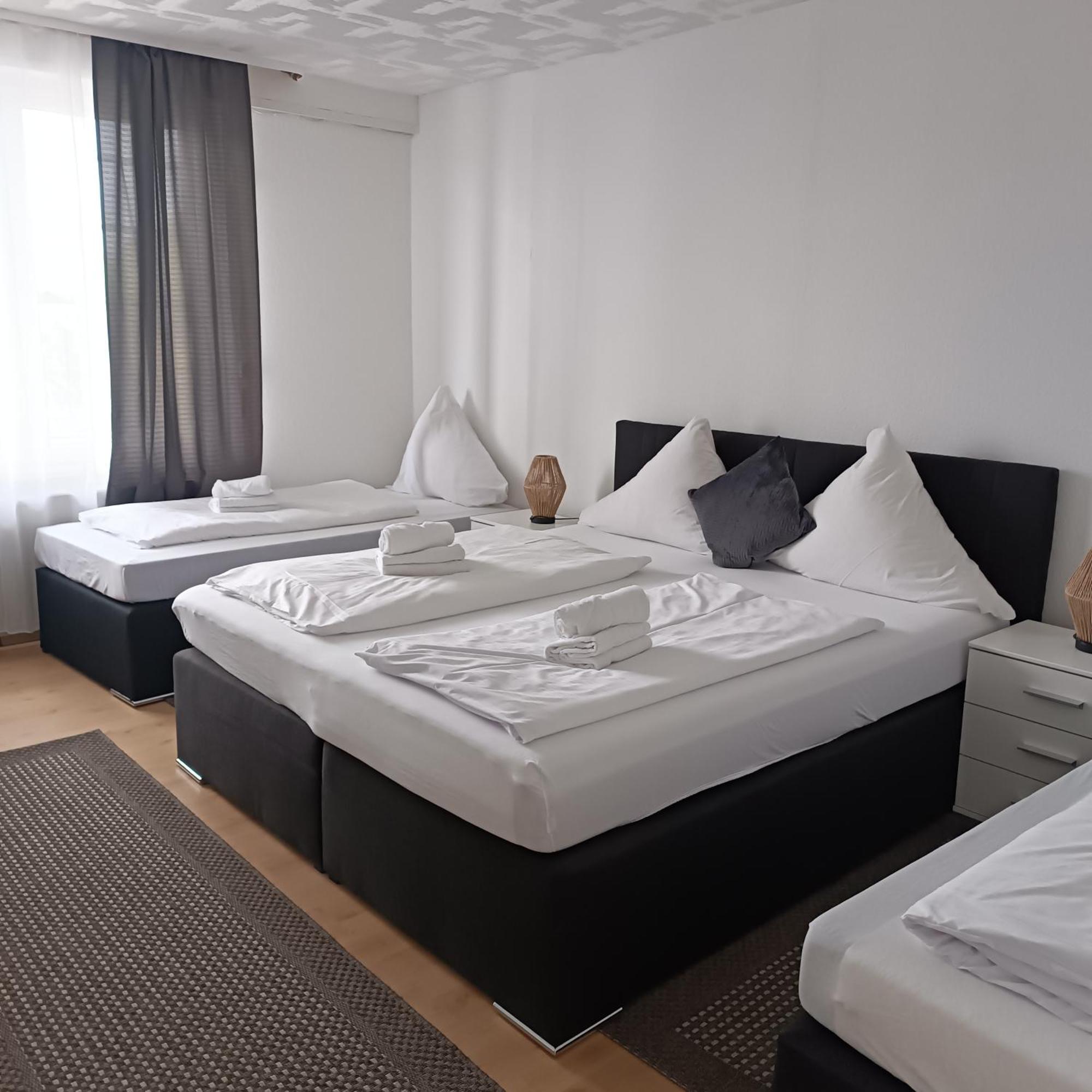 Hotel Hasselberg Kaiserslautern Ngoại thất bức ảnh
